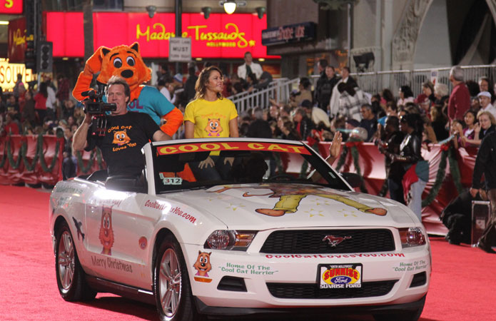 Cool Cat in the Hollywood Parade